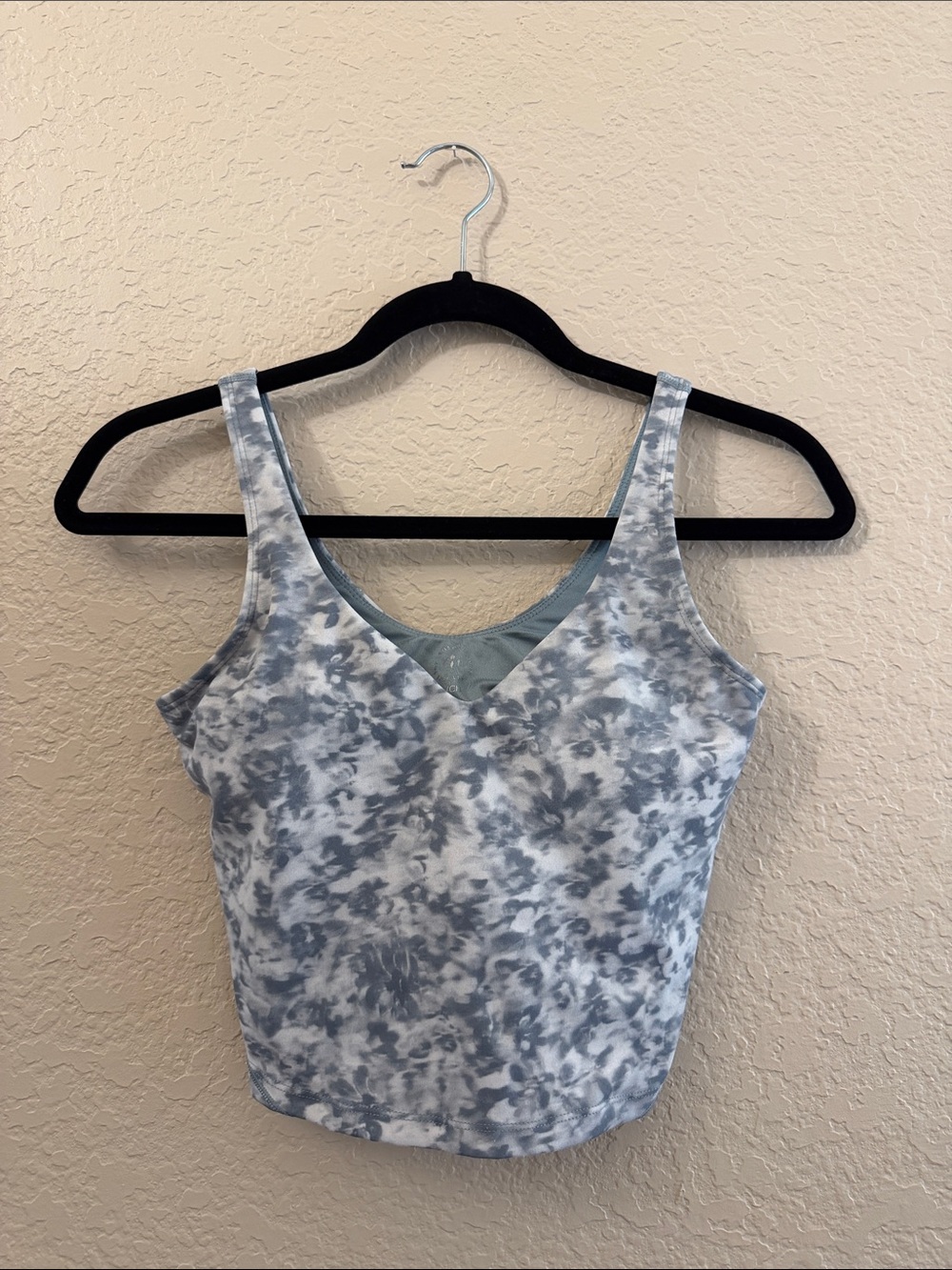 Women’s Tie-Dye V-Neck Tank Top